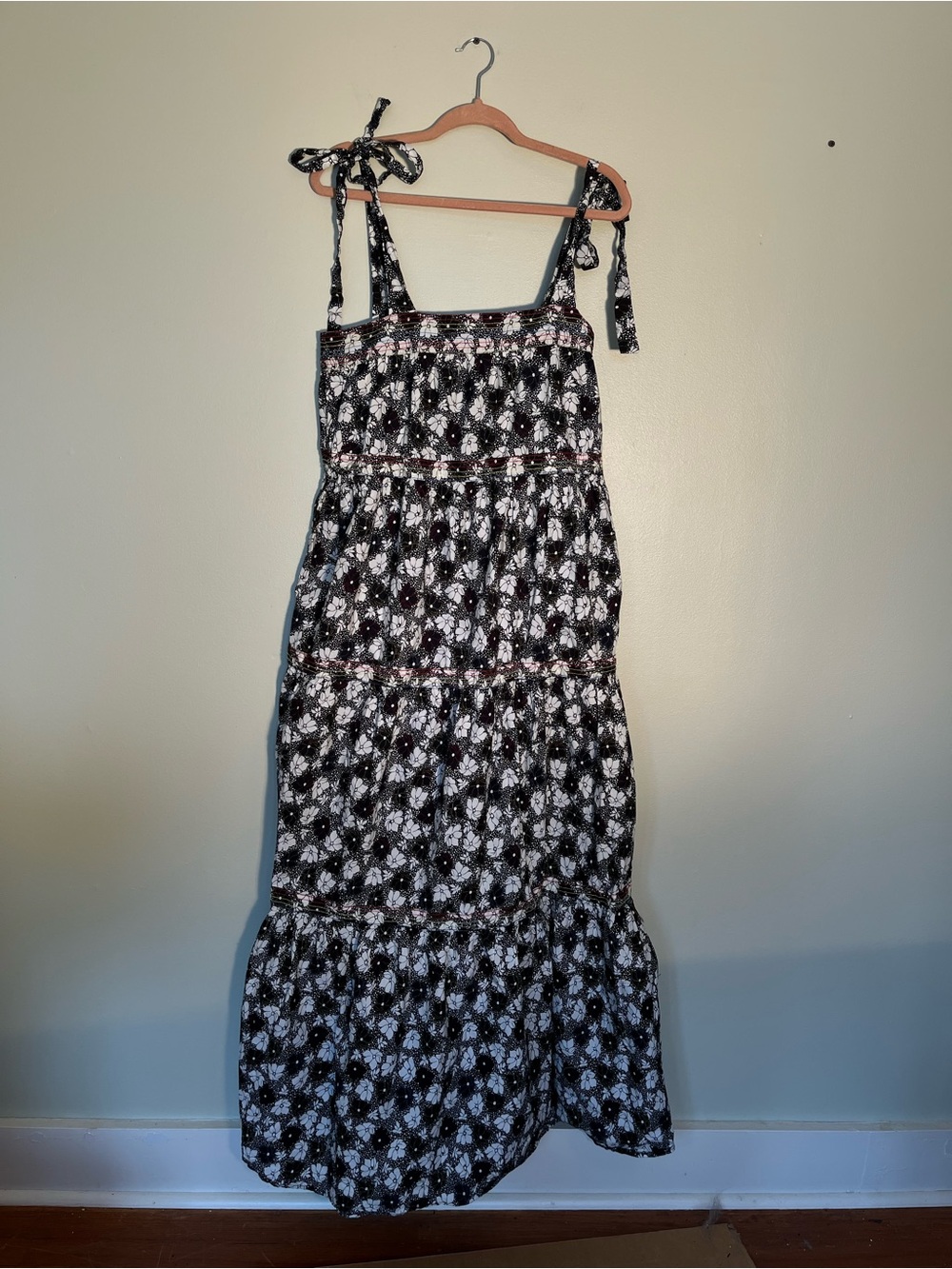 Warm Big Love Floral Cotton Smocked Tie Strap Maxi Dress Size 2 / Medium